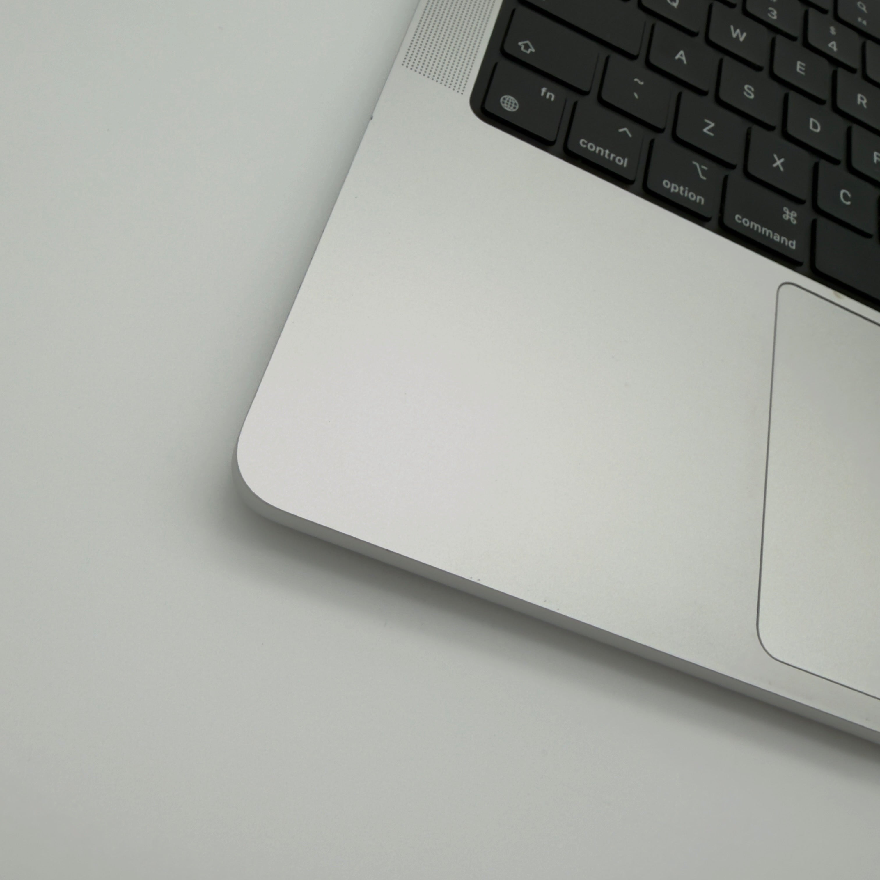 Volledige topcase toetsenbord Macbook pro M1 14” A2442 Silver