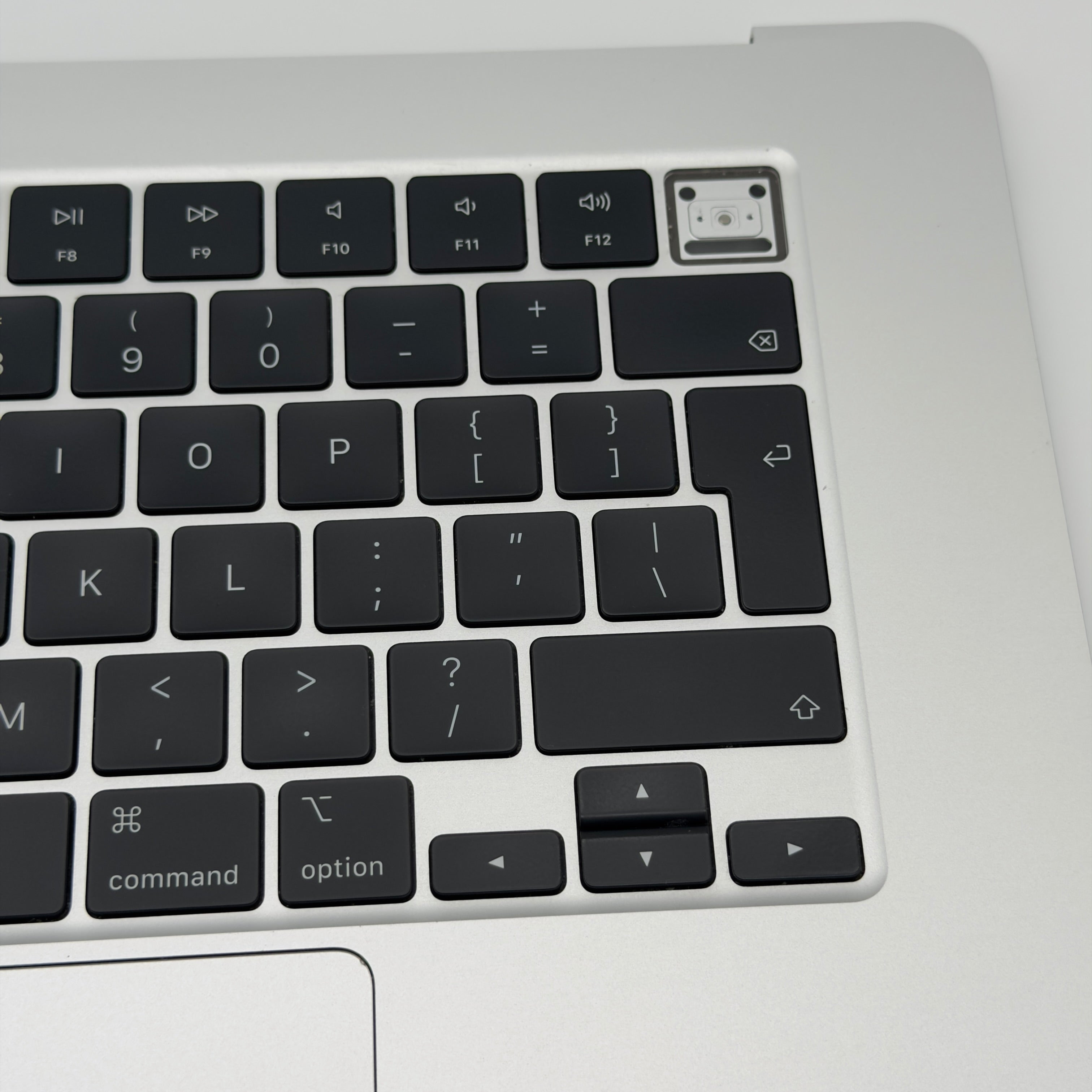 Volledige topcase toetsenbord macbook air m2 15” silver A2941
