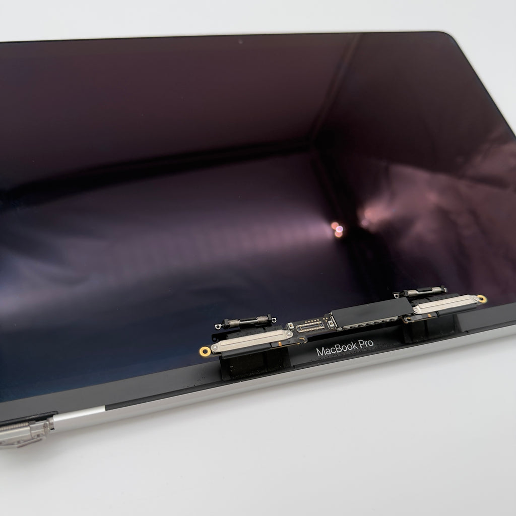 Origineel Display beeldscherm MacBook Pro M1 13” A2338 silver