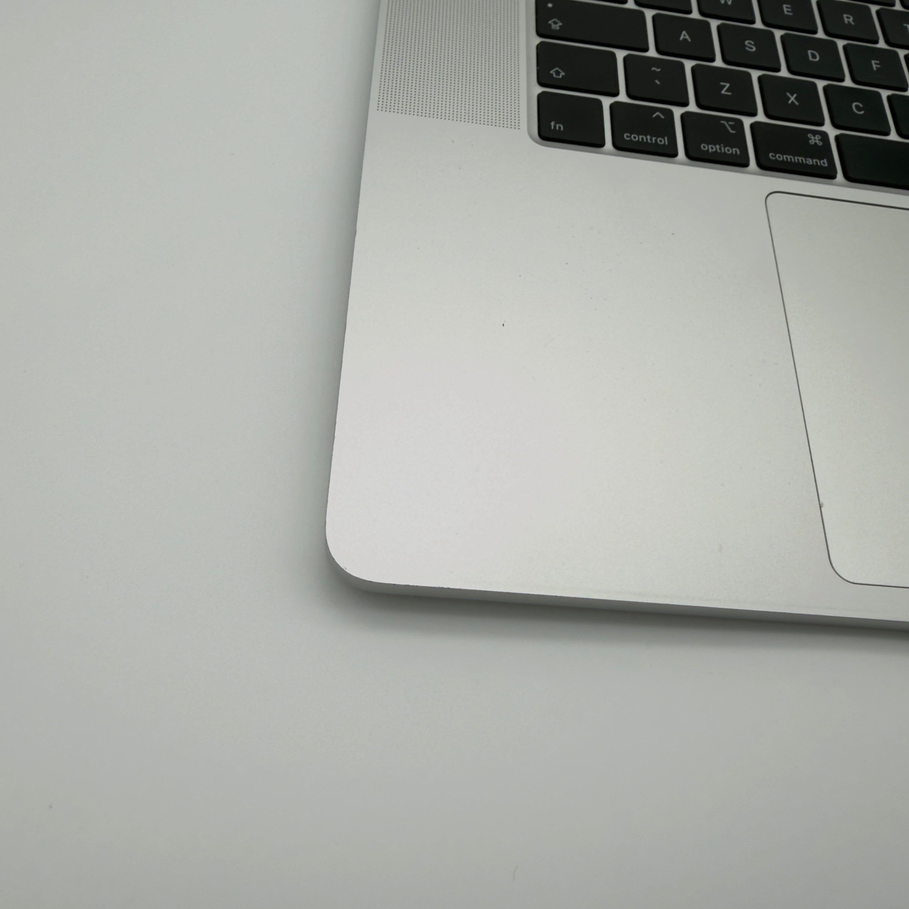Volledige topcase toetsenbord macbook pro 16” A2141 Silver