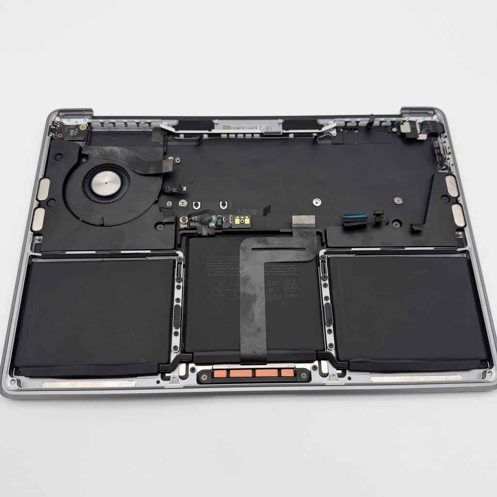 Complete Topcase keyboard MacBook Pro M1 13'' A2338 Space grey (285 Cycles)