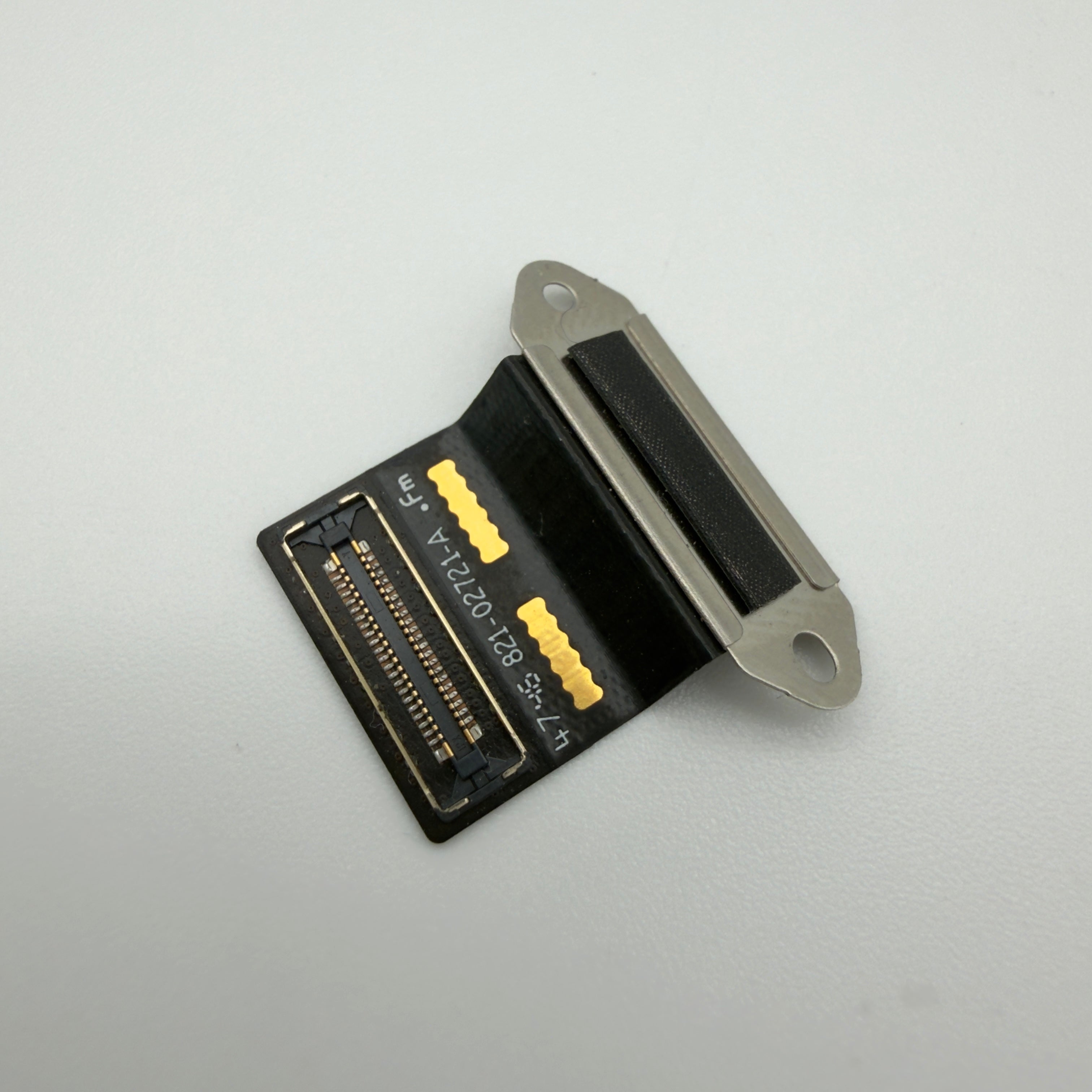 Display connector A2337 MacBook Air M1