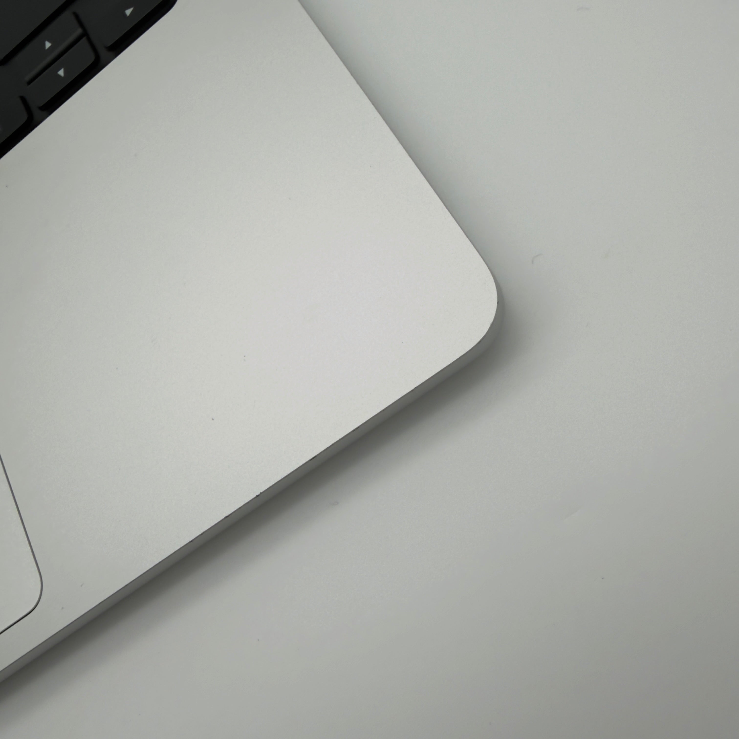 Volledige topcase toetsenbord Macbook pro M1 14” A2442 Silver