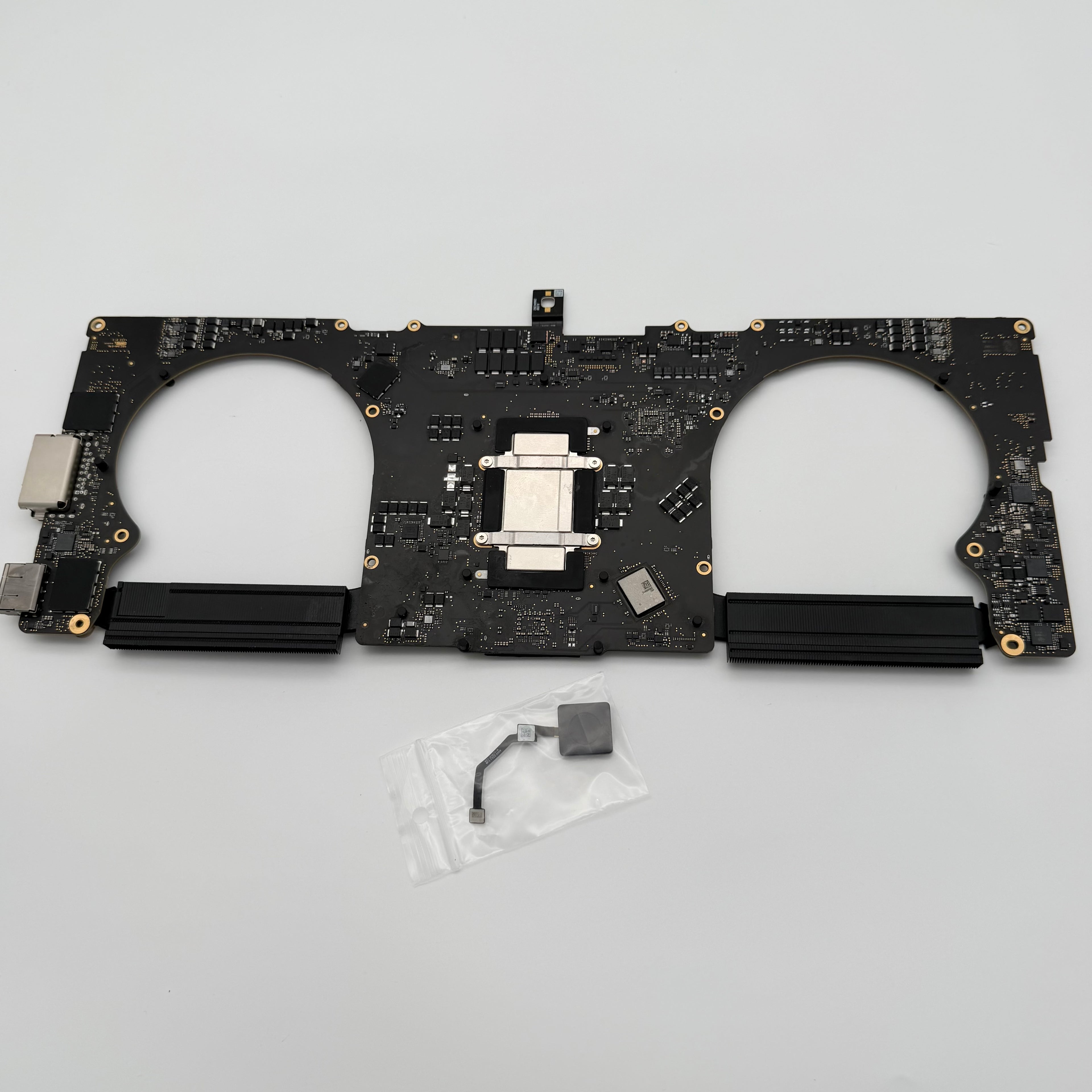 Motherboard + Touch ID Macbook pro 16” M1 A2485 16gb 512gb