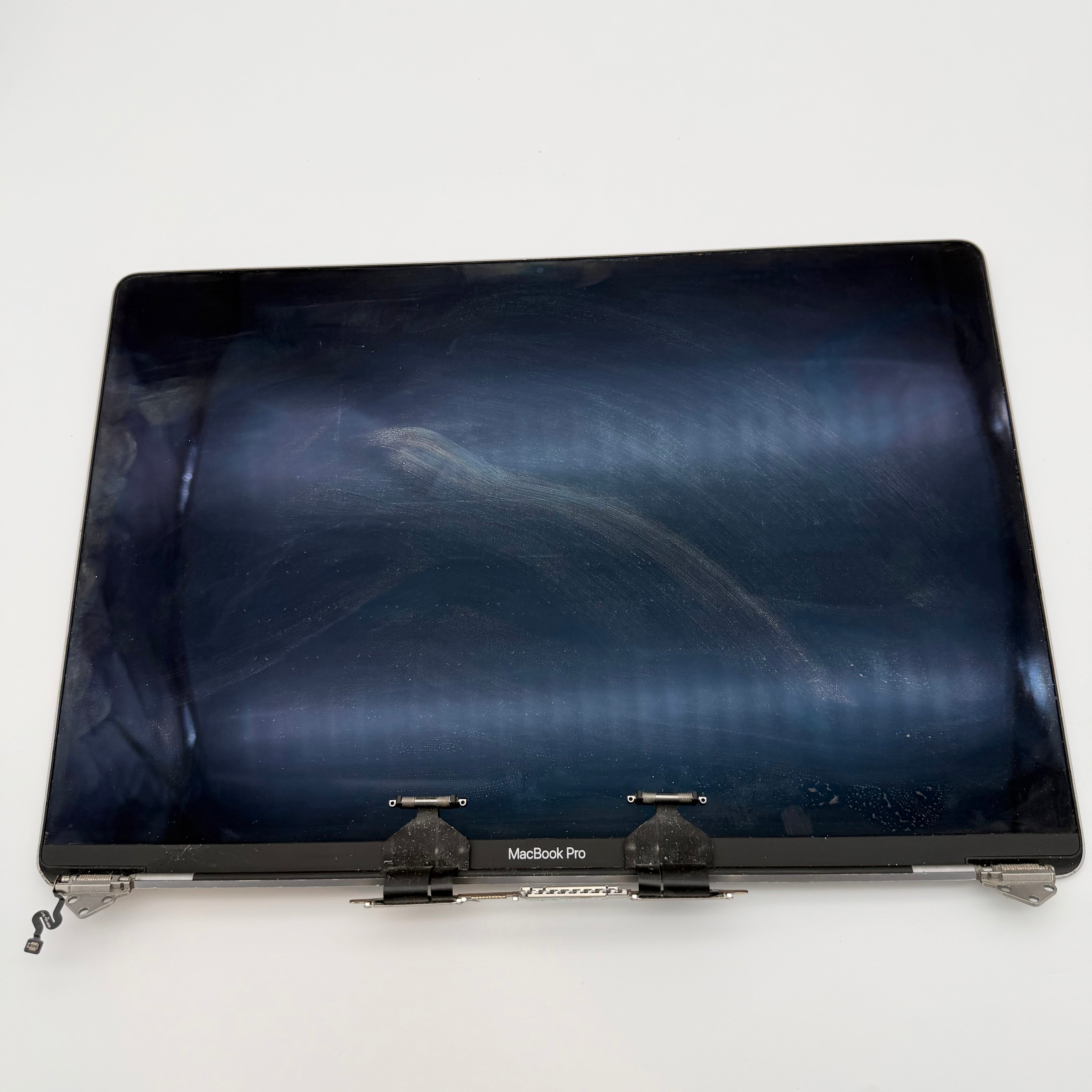 Display beeldscherm Macbook pro 16” 2019 a2141 space grey (witte vlekken)